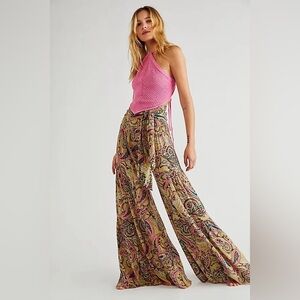 🌺FP🌺 Aloha Printed Wide-Leg Pant. Size XS
